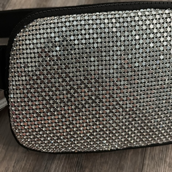 Rhinestone Sparkle Belt Bag NEW - Picture 6 of 6